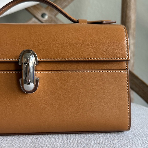 Savette symmetry pochette in saddle leather - Picture 3 of 11